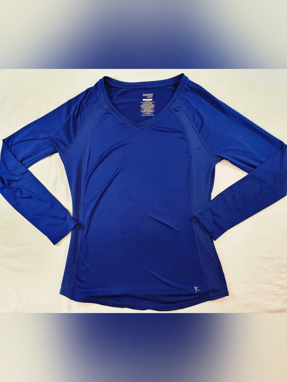 Danskin Now Womens Blue Long Sleeve Fitted V-neck Pullover Top Size Small